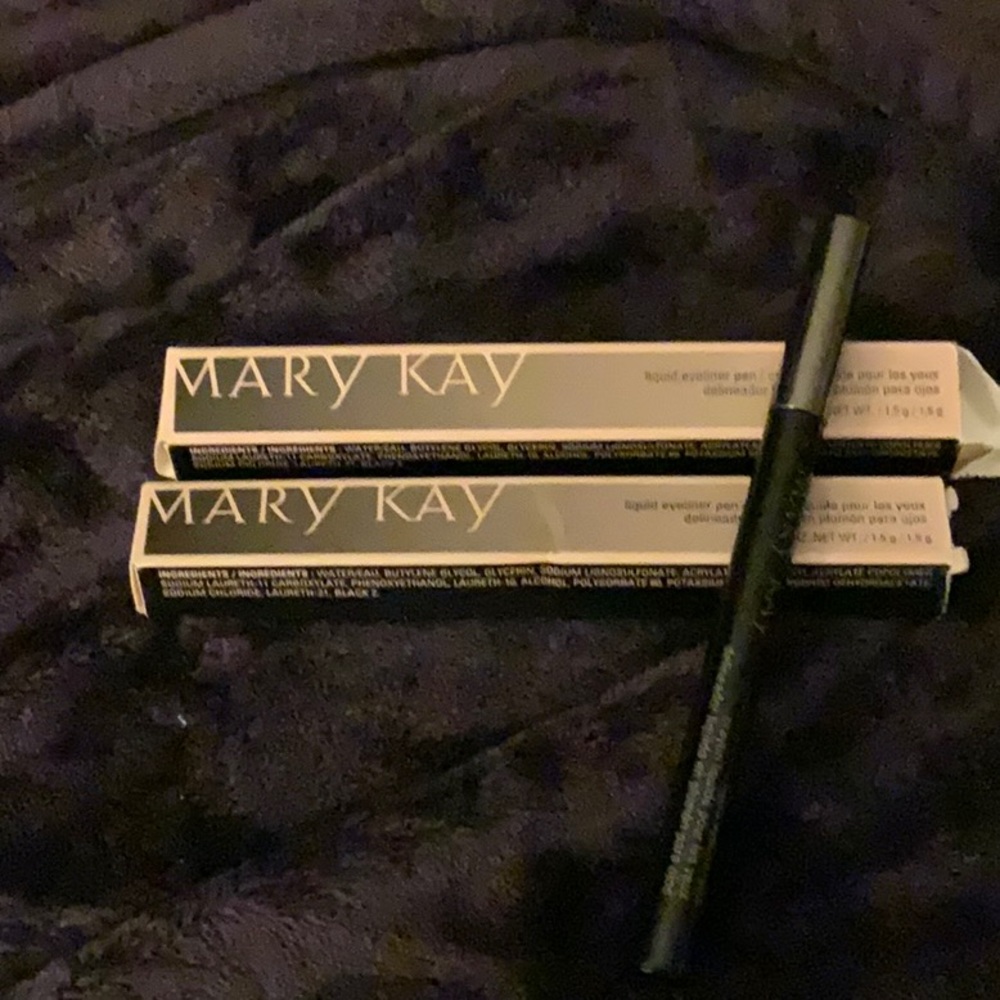 Mary Kay Liquid Eyeliner Pen (2 for 1 deal)